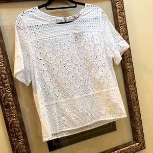 ***Forever 21 white eyelet short sleeve top NWT Lg
